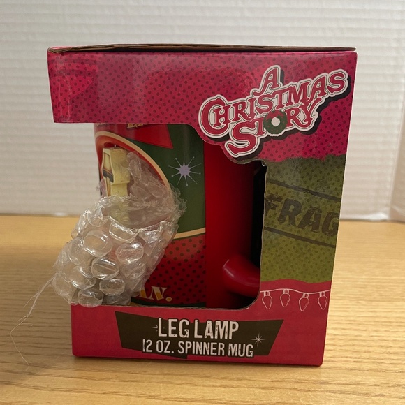 A Christmas Story Leg Lamp Spinner Mug 12 oz Coffee Cup Brand New in Box - Picture 3 of 4